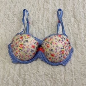 Dream Angels Lined Demi, 32D.